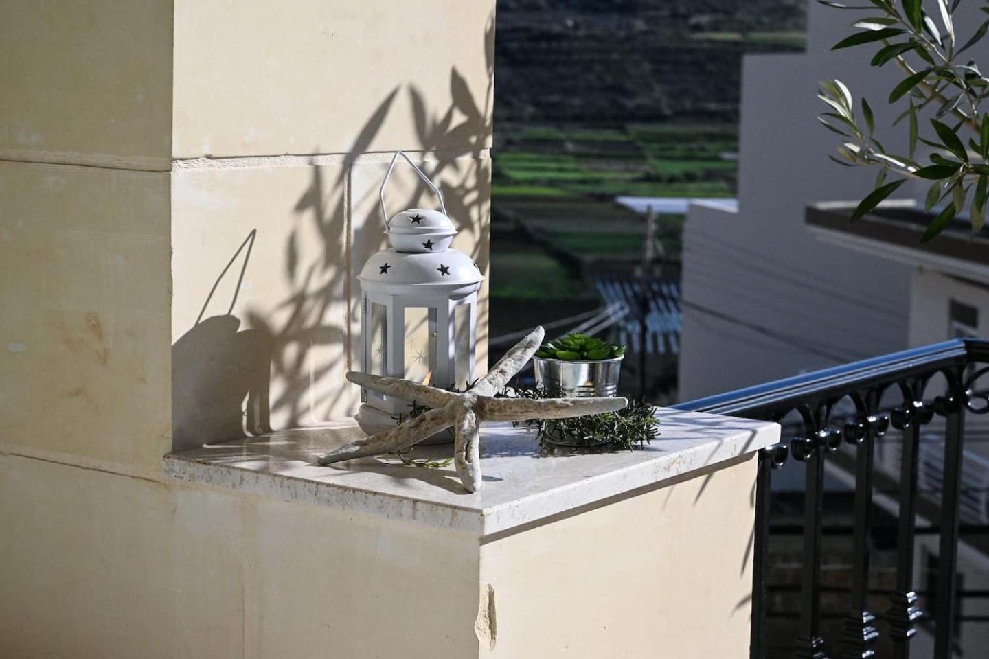 Fl 3 Ta'Lonza Luxury With Hot Tub By Homely Mellieħa Exteriör bild